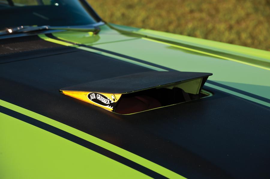  Plymouth Road Runner Convertible 1970 года  (фото 20 из 31)